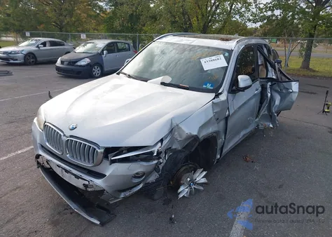 2016 BMW X3 xDrive28I z USA, uszkodzony, nr VIN 5UXWX9C5XG0D81773